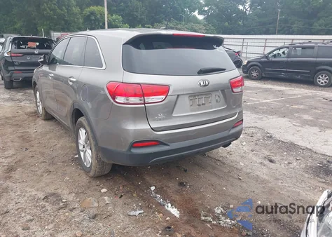 2016 Kia Sorento 2.4L L из США, поврежденный, VIN 5XYPG4A36GG057088